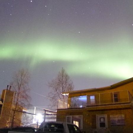 Narwal B&B Yellowknife Extérieur photo